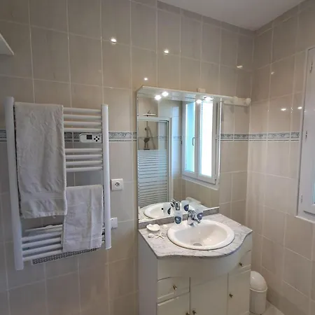 La Maison Des Coquilles Holiday home *